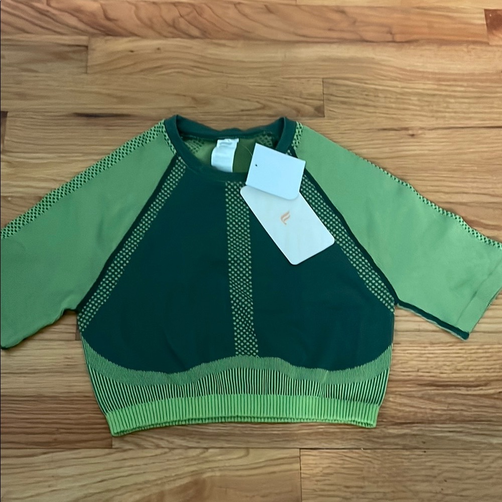 Fabletics Jessie Seamless Crop Top